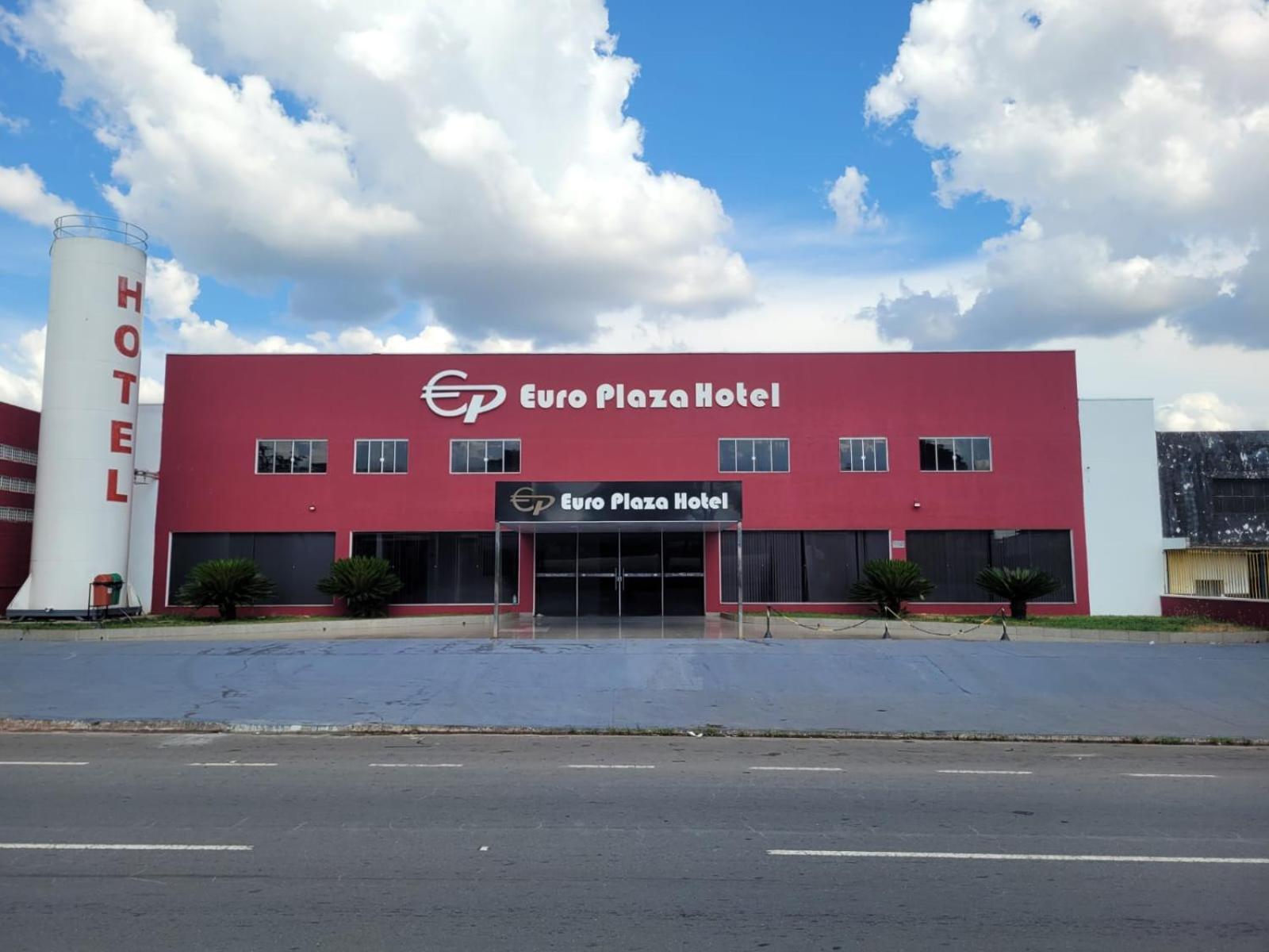 Euro Plaza Hotel - Proximo Ao Aeroporto De Goiania, Santa Genoveva Exteriör bild