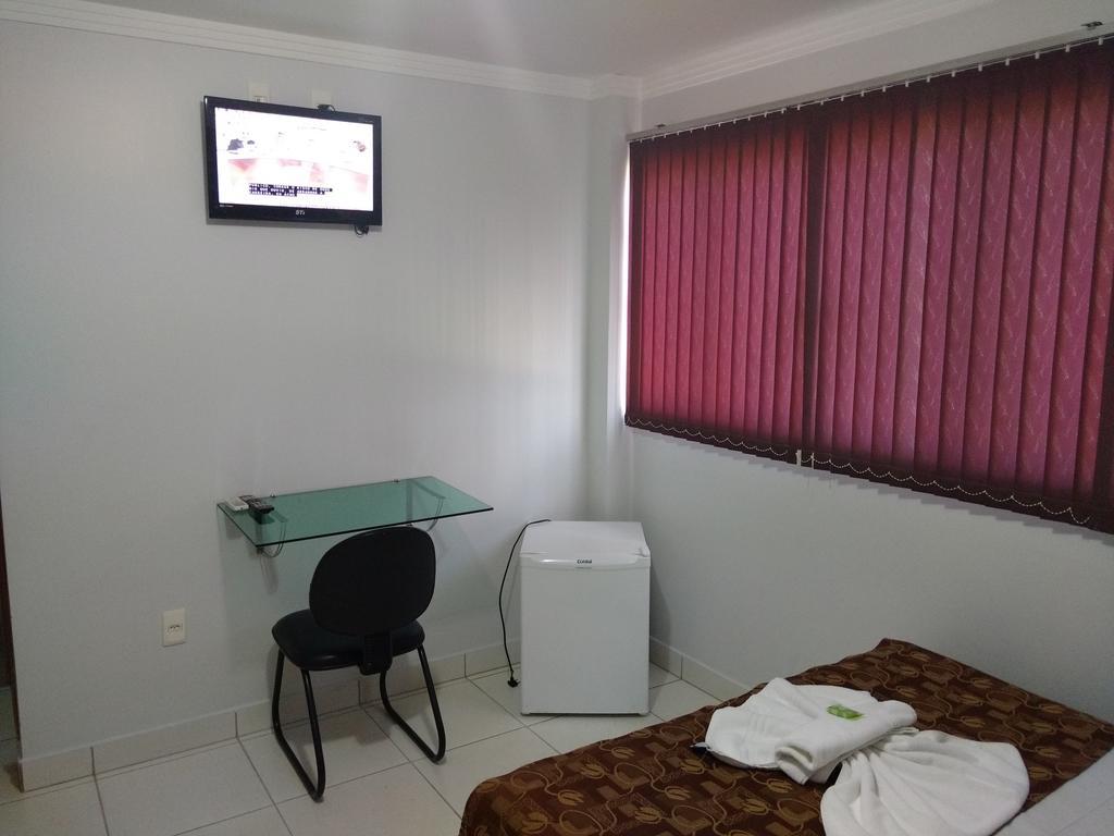 Euro Plaza Hotel - Proximo Ao Aeroporto De Goiania, Santa Genoveva Exteriör bild