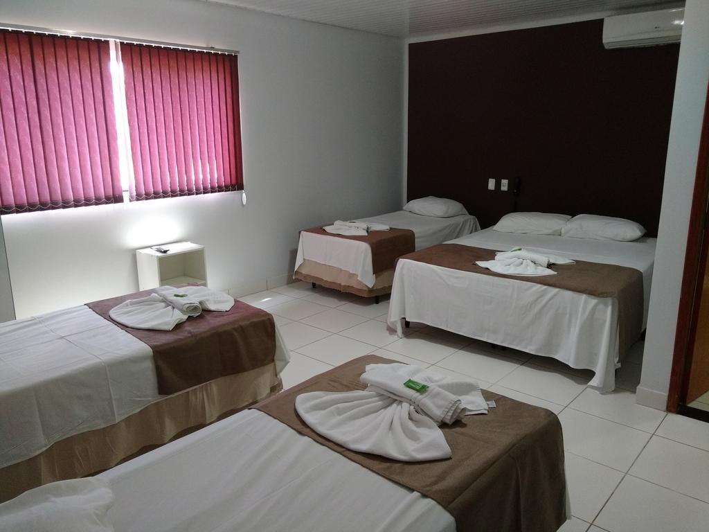 Euro Plaza Hotel - Proximo Ao Aeroporto De Goiania, Santa Genoveva Exteriör bild